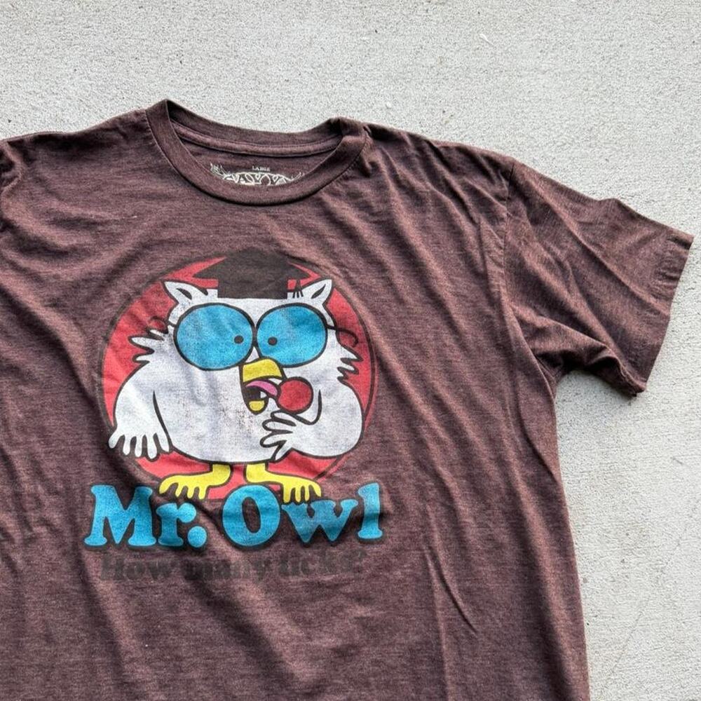 Mr owl tootsie pop brown t shirt large